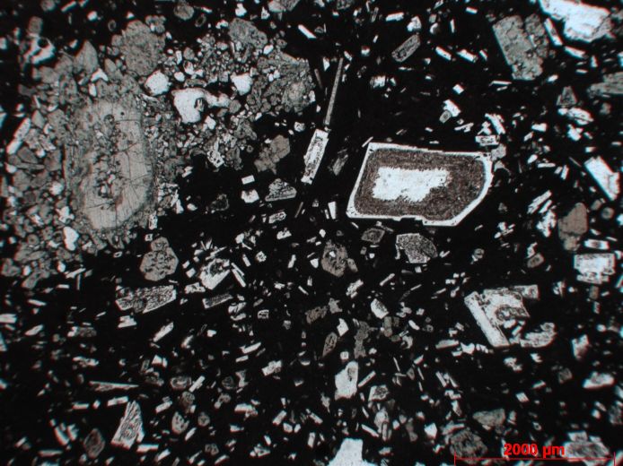  Microscope Andésite Andésite Axe volcanique trans-mexicain Popocatepetl  