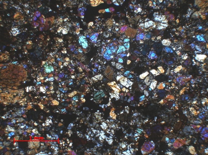  Microscope Chondrite ordinaire Chondrite ordinaire L6 (S1/2, W2) Sahara Tanezrouft  