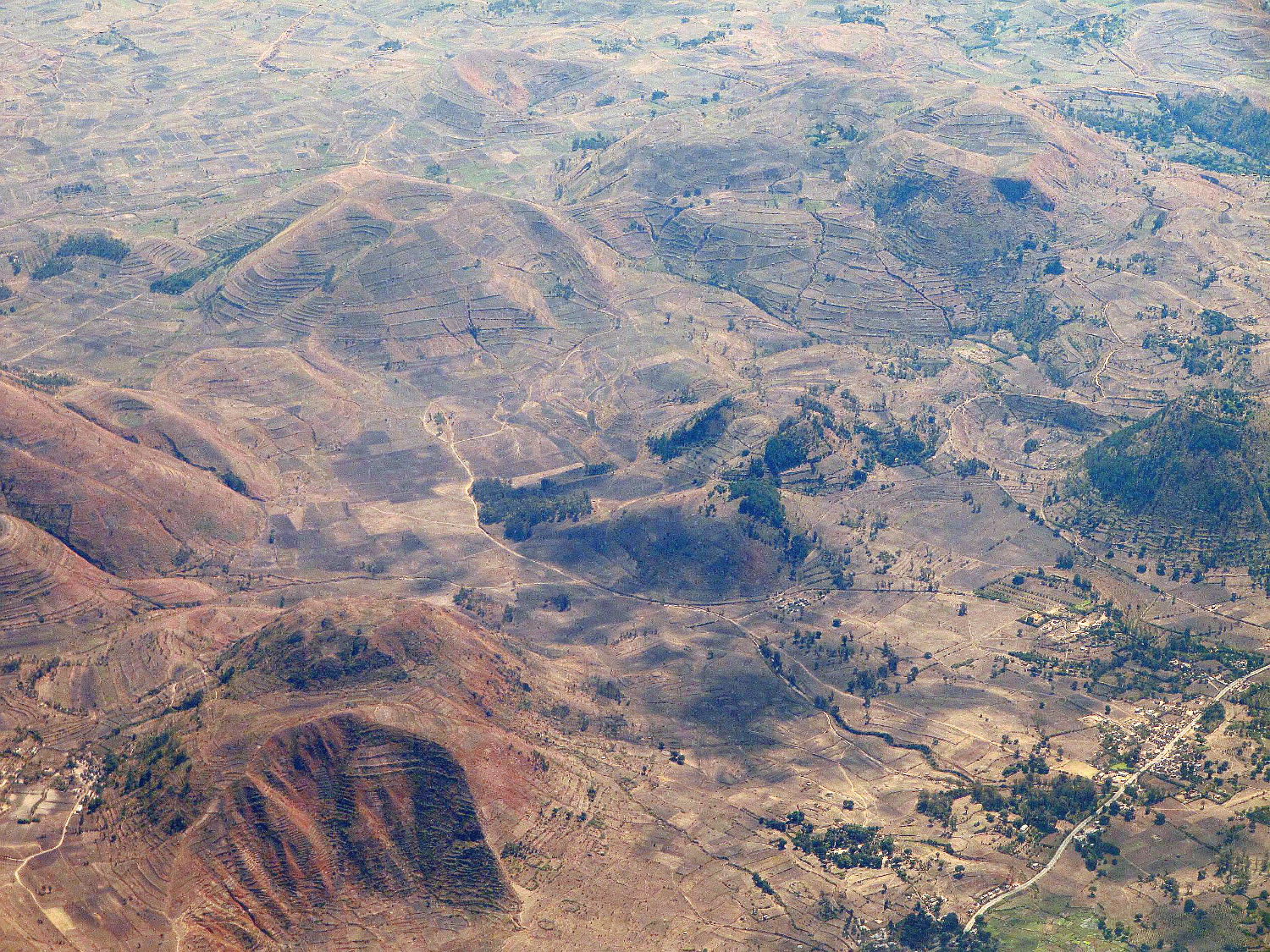 Trachyte Trachyte Massif de l’Itasy Champ volcanique de l’Itasy Ampefy Dôme Antsakarivo