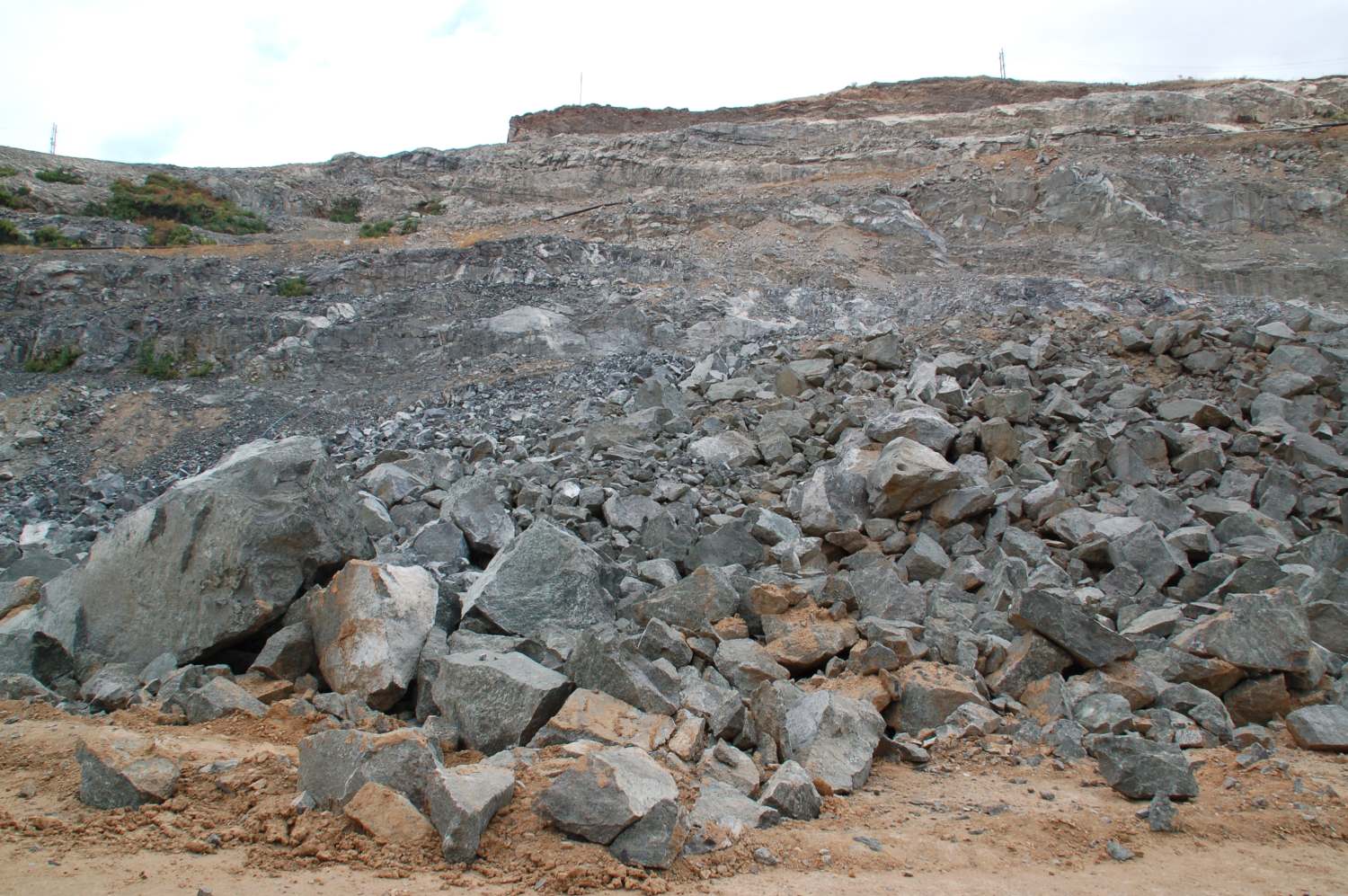 Pyroxénite Pyroxénite du complexe magmatique du Bushveld Bushveld Bushveld, Base zone principale Mokopane (Potgietersrus) PPRust mine