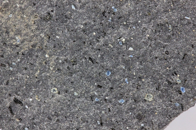 Téphrite à haüyne Téphrite à haüyne Massif central  Orcival 
