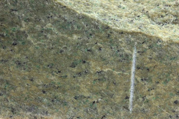 Lherzolite Péridotite de Lanzo Alpes Massif de Lanzo  