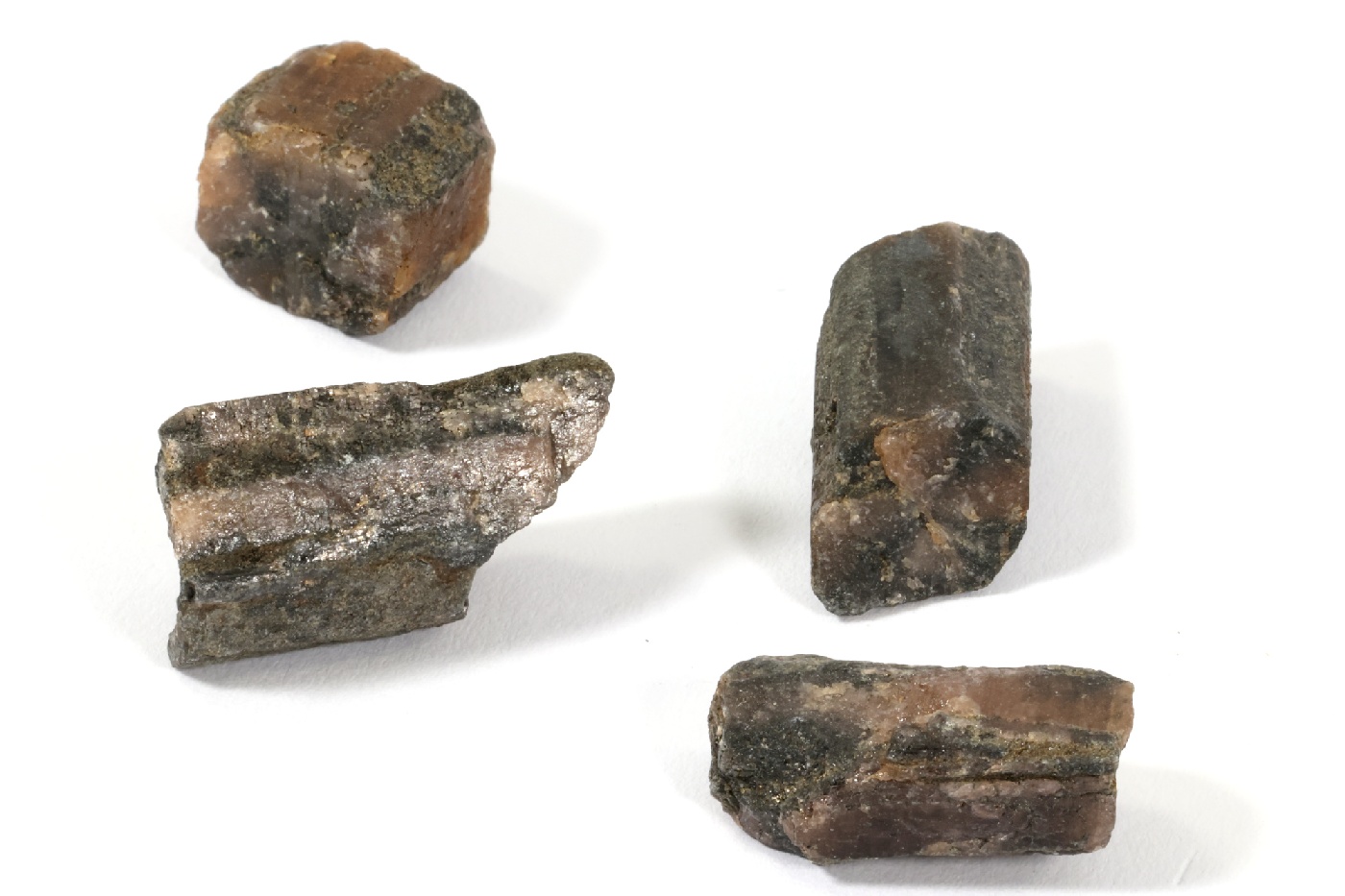 Andalousite Cristaux d’andalousite Meseta marocaine Massif des Jebilet
