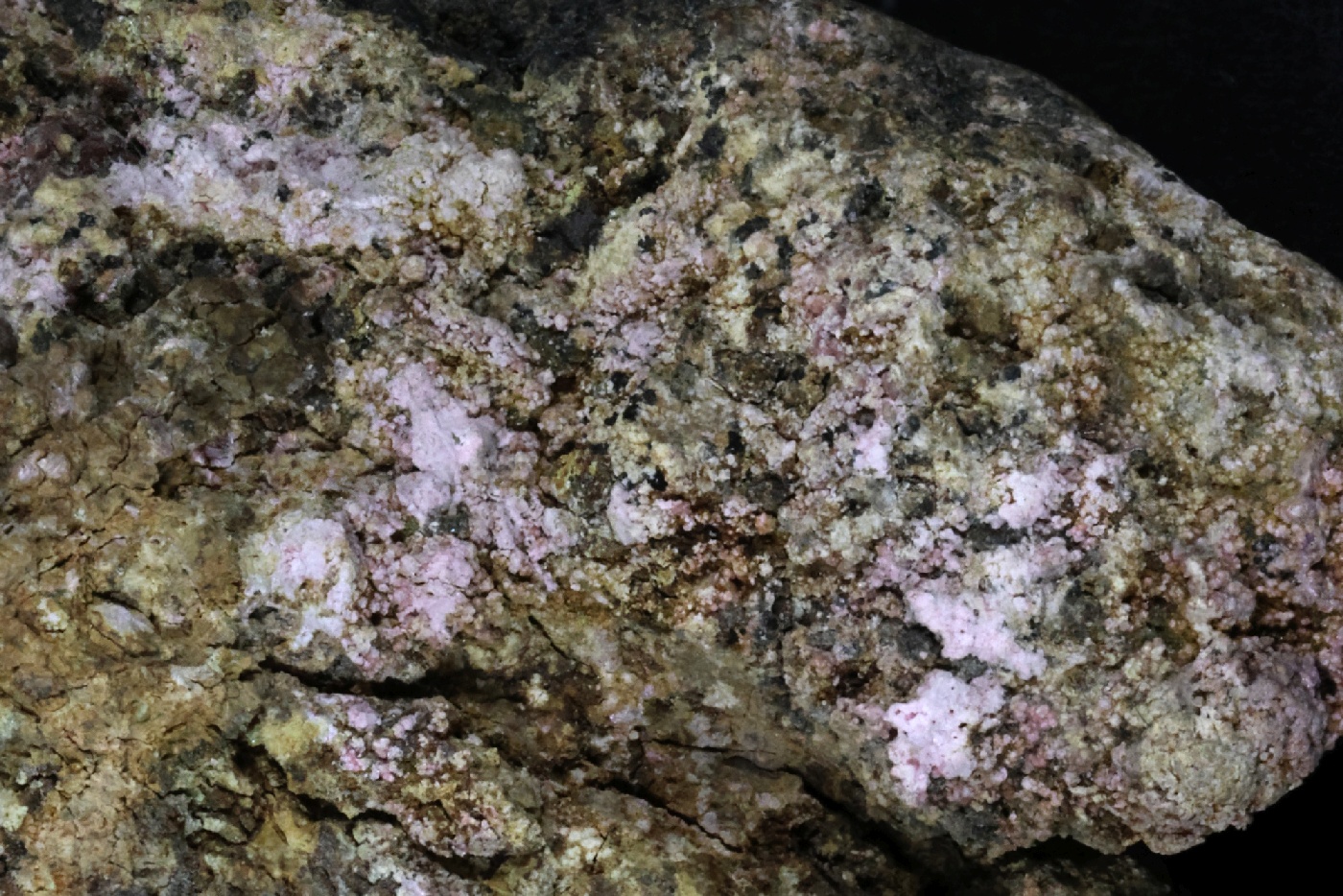 Érythrite Érythrite Alpes Allemont Anciennes mines de Challanches