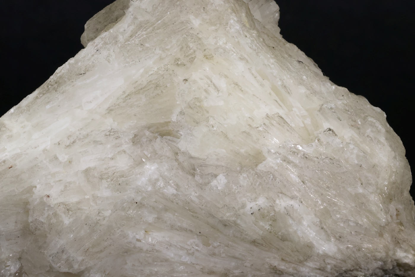 Strontianite Strontianite