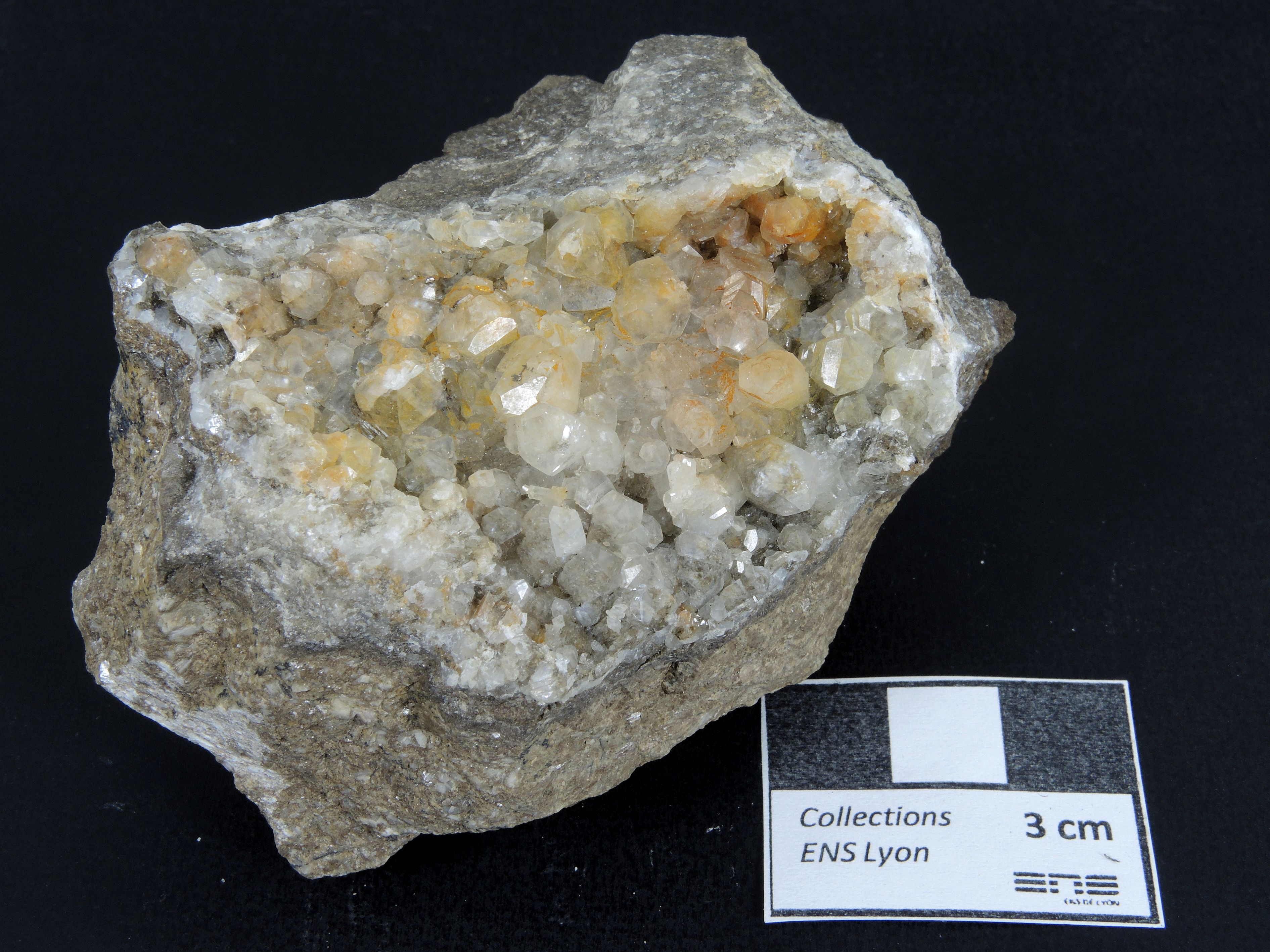 Calcite Calcite Massif central Saint Prix Argentolle