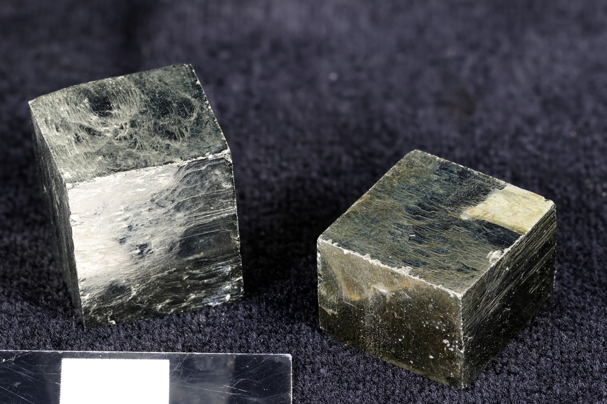 Pyrite Cristaux cubiques de pyrite    