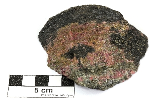 Rhodonite, téphroïte et pyrolusite Rhodonite, téphroïte et pyrolusite   Lazarivo 