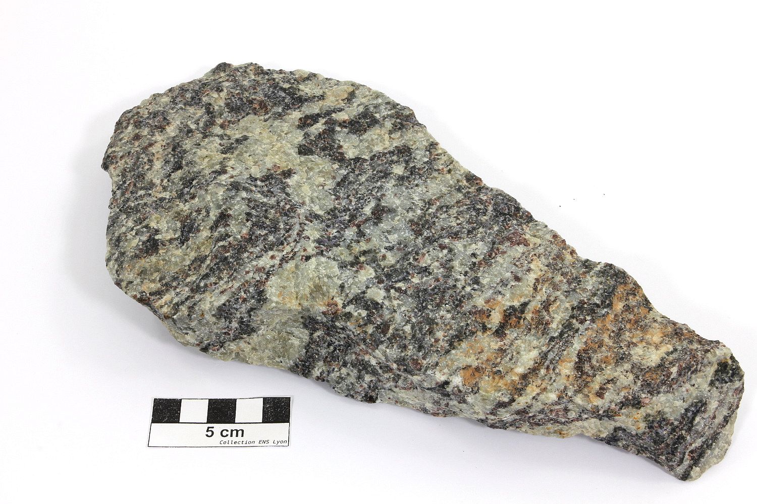 Gneiss à grenat et cordiérite