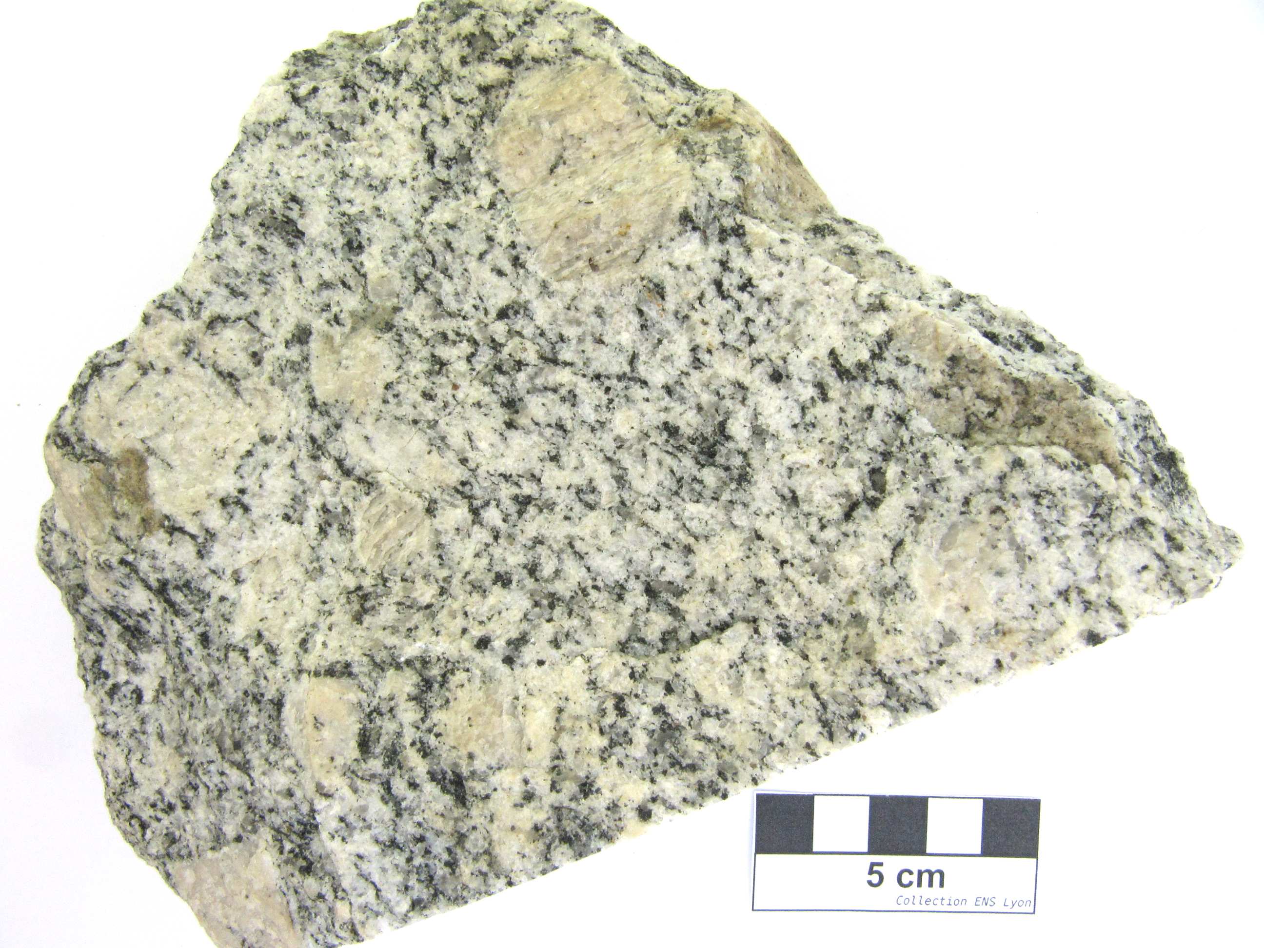 Granite porphyrique Granite de l'Ilaka    