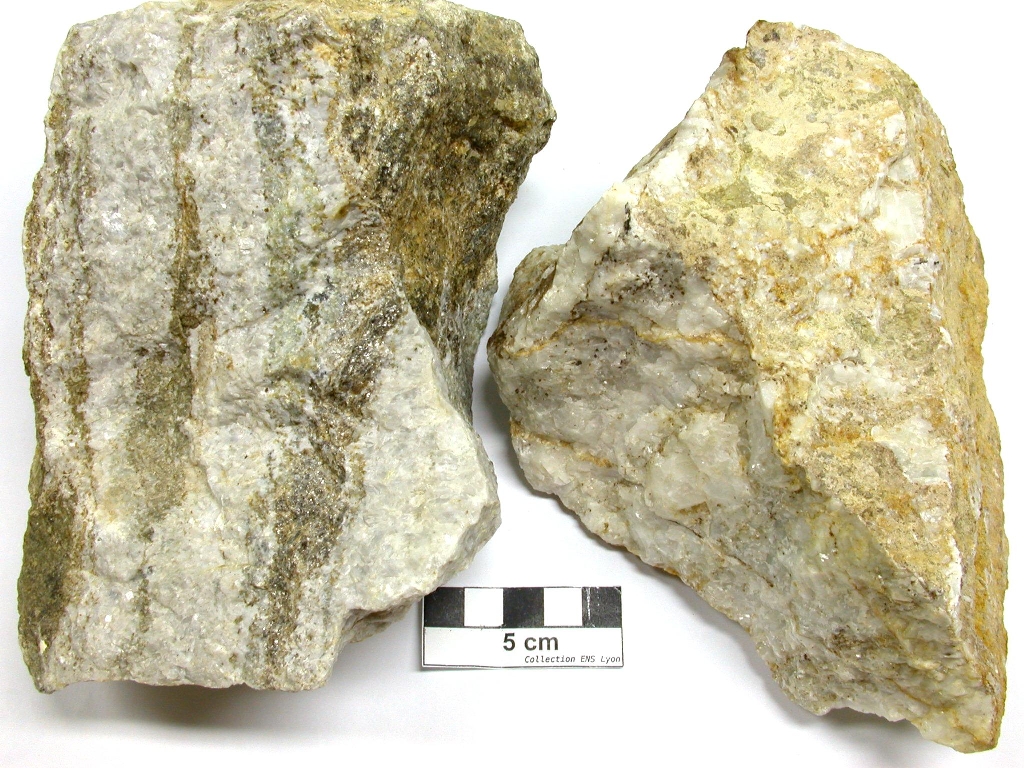 Marbre Calcaire métamorphique Vosges  La Croix aux Mines Col des chaufours, le chipal