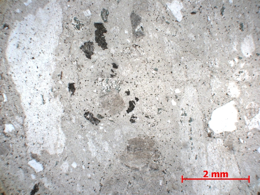  Microscope Brèche pyroclastique Brèche pyroclastique  Massif des Coëvrons Voutré Carrière de la Kabylie
