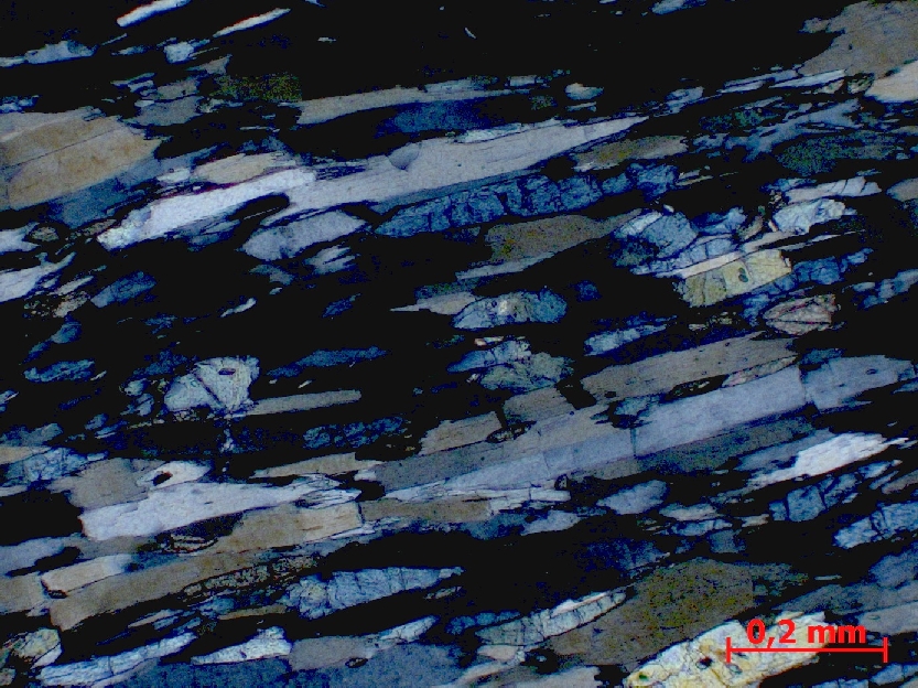  Microscope Éclogite Métabasite à grenat et omphacite Massif armoricain Ile de Groix Locmaria Pointe des Chats